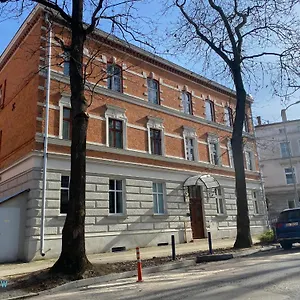  Kwatera prywatna Stary Jesionowa P4